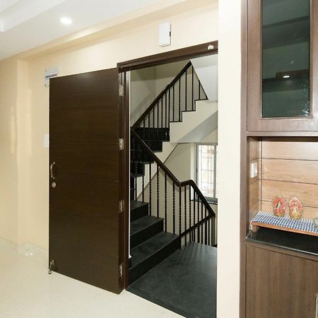 Treebo Trend Newtown Classic Calcutta Exterior foto