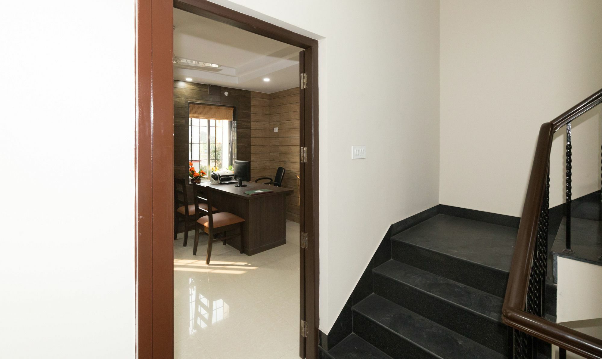 Treebo Trend Newtown Classic Calcutta Exterior foto